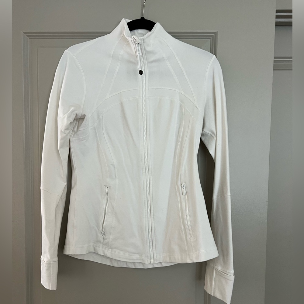 White lululemon define jacket